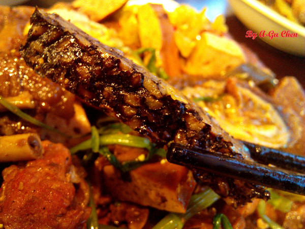 台南•肉皮張魯味【金華店】:【臺南Ω中西區】肉皮張魯味。傳承自嘉義二十多年老店的臺南滷味,宵夜好選擇