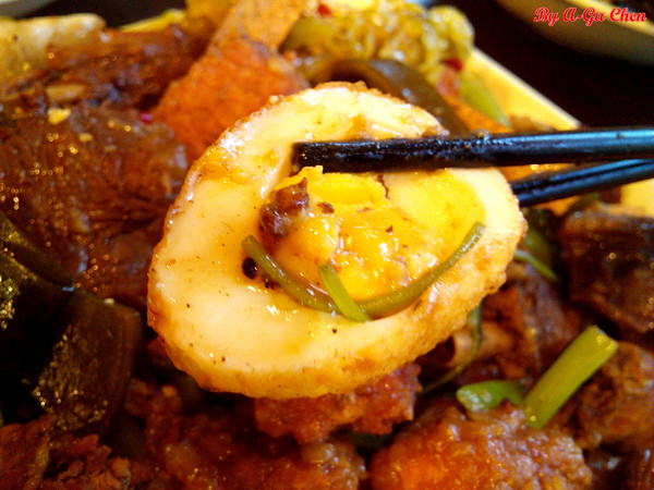 台南•肉皮張魯味【金華店】:【臺南Ω中西區】肉皮張魯味。傳承自嘉義二十多年老店的臺南滷味,宵夜好選擇