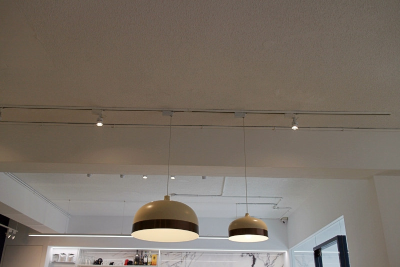 穿石 忠孝新生站