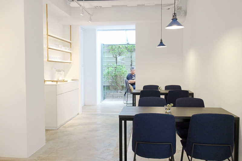 穿石 忠孝新生站