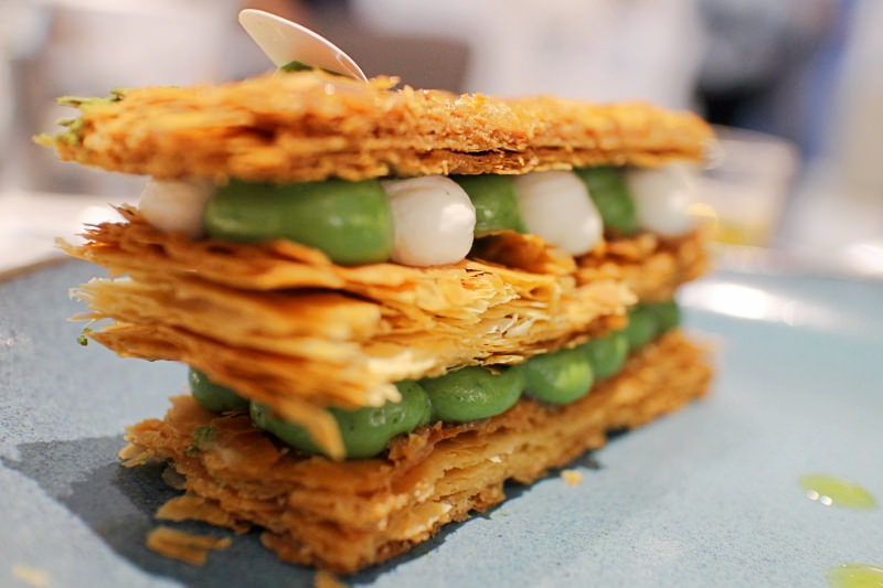 穿石 忠孝新生站