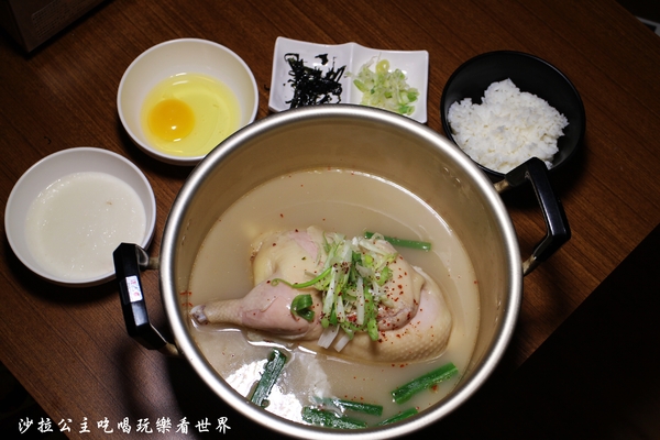 富士山龍燒肉(大安店):上個飲料還要唱歌跳舞『富士山龍燒肉-大安店』東區燒肉/宵夜/捷運忠孝復興站