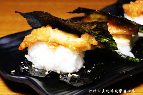 富士山龍燒肉(大安店):上個飲料還要唱歌跳舞『富士山龍燒肉-大安店』東區燒肉/宵夜/捷運忠孝復興站