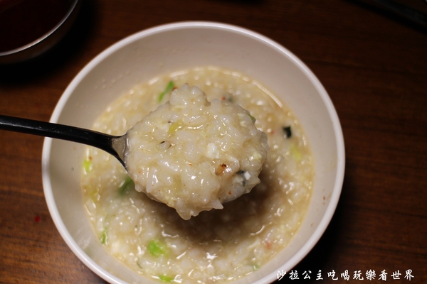 富士山龍燒肉(大安店):上個飲料還要唱歌跳舞『富士山龍燒肉-大安店』東區燒肉/宵夜/捷運忠孝復興站