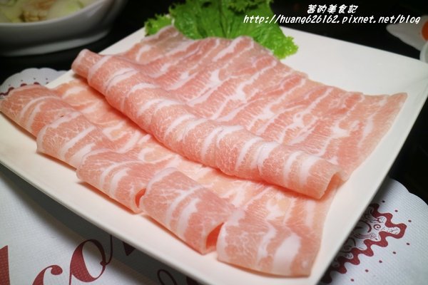 南寧饌精緻麻辣火鍋:【台北中山區】火鍋 熱炒 串燒 一應俱全『南寧饌精緻麻辣火鍋』中山區/吉林路/麻辣鍋宵夜好去處