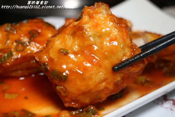 南寧饌精緻麻辣火鍋:【台北中山區】火鍋 熱炒 串燒 一應俱全『南寧饌精緻麻辣火鍋』中山區/吉林路/麻辣鍋宵夜好去處