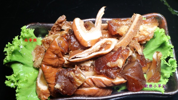 南寧饌精緻麻辣火鍋:【台北美食】南寧饌精緻麻辣火鍋之吃麻辣鍋也要吃熱炒@捷運行天宮站/吉林路