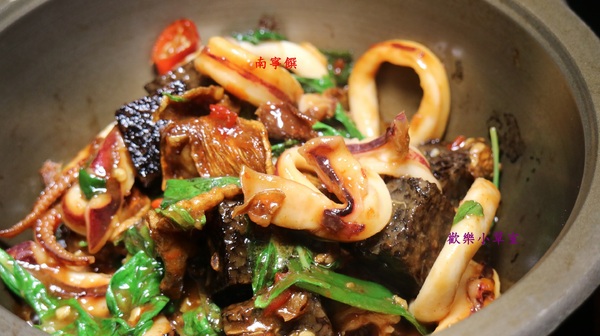 南寧饌精緻麻辣火鍋:【台北美食】南寧饌精緻麻辣火鍋之吃麻辣鍋也要吃熱炒@捷運行天宮站/吉林路