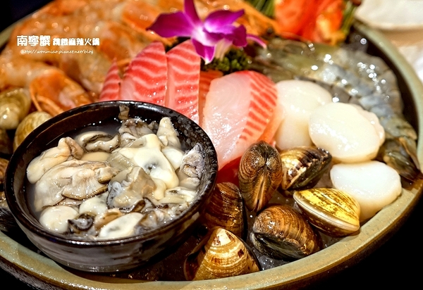 南寧饌精緻麻辣火鍋：【中山區/吉林路/麻辣鍋宵夜  推薦】 鍋品, 燒烤, 熱炒... 一次網羅你的胃~ ✿✿ 南寧饌精緻麻辣火鍋 ✿✿ (完整菜單)