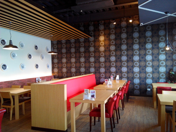 51街日式炸豬排和洋料理:【安南區】51街日式炸豬排和洋料理。喀滋喀滋超厚實炸里肌豬排吃起來好過癮