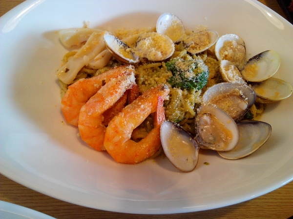 51街日式炸豬排和洋料理:【安南區】51街日式炸豬排和洋料理。喀滋喀滋超厚實炸里肌豬排吃起來好過癮