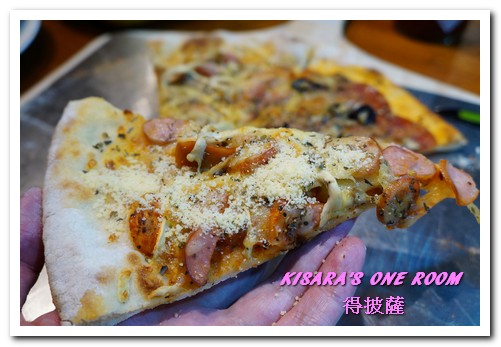 得披薩:劍潭站平價PIZZA雪花冰.士林夜市中綠洲般的存在──得披薩