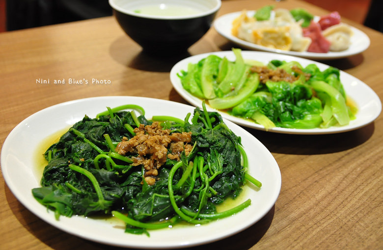 公益路麵店豪煮藝水餃牛肉麵08