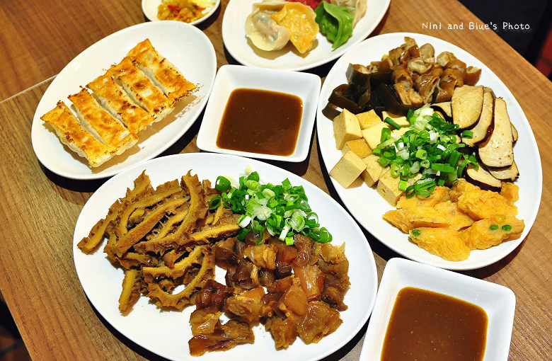 公益路麵店豪煮藝水餃牛肉麵20