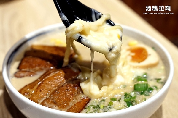 浪魂拉麵：【土城拉麵/捷運海山站】激辛, 起司, 豚骨, 麻糬豬排 ✿✿ 浪魂拉麵 ✿✿  (完整菜單)