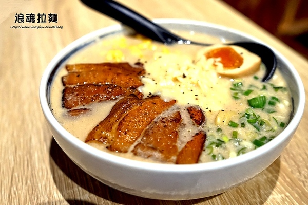 浪魂拉麵：【土城拉麵/捷運海山站】激辛, 起司, 豚骨, 麻糬豬排 ✿✿ 浪魂拉麵 ✿✿  (完整菜單)