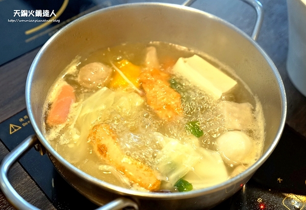 天銅火鍋達人:【愛評網口碑體驗】即便頂著38度高溫, 也能舒舒服務享用美味鍋物 ✿✿ 天銅火鍋達人 ✿✿(完整菜單)