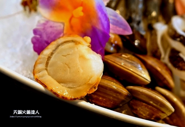 天銅火鍋達人:【愛評網口碑體驗】即便頂著38度高溫, 也能舒舒服務享用美味鍋物 ✿✿ 天銅火鍋達人 ✿✿(完整菜單)