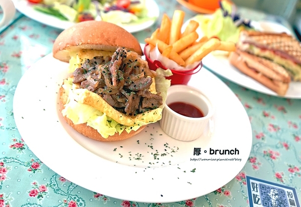 厚。brunch。:【101世貿早午餐/美式餐廳/早餐/漢堡 推薦】高cp值吃堡飽!! ✿✿ 厚。brunch ✿✿ (完整菜單)