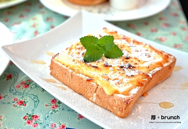 厚。brunch。:【101世貿早午餐/美式餐廳/早餐/漢堡 推薦】高cp值吃堡飽!! ✿✿ 厚。brunch ✿✿ (完整菜單)