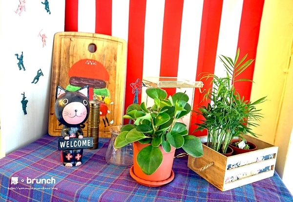 厚。brunch。:【101世貿早午餐/美式餐廳/早餐/漢堡 推薦】高cp值吃堡飽!! ✿✿ 厚。brunch ✿✿ (完整菜單)