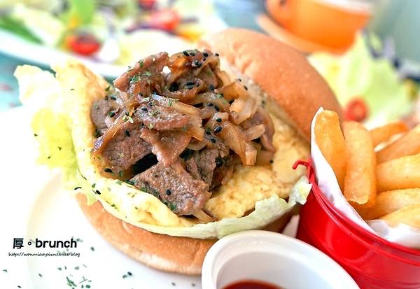 厚。brunch。:【101世貿早午餐/美式餐廳/早餐/漢堡 推薦】高cp值吃堡飽!! ✿✿ 厚。brunch ✿✿ (完整菜單)