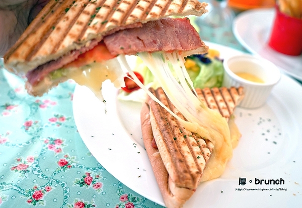 厚。brunch。:【101世貿早午餐/美式餐廳/早餐/漢堡 推薦】高cp值吃堡飽!! ✿✿ 厚。brunch ✿✿ (完整菜單)