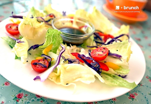 厚。brunch。:【101世貿早午餐/美式餐廳/早餐/漢堡 推薦】高cp值吃堡飽!! ✿✿ 厚。brunch ✿✿ (完整菜單)