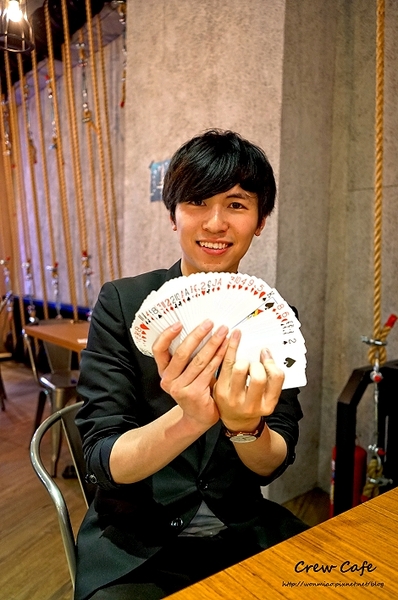 CREW CAFE：【華山文創旁 / 咖啡下午茶 / 魔術表演】輕食甜點下午茶又有魔術表演、LIVE藝術展演 ✿✿ CREW CAFE ✿✿ (完整菜單)