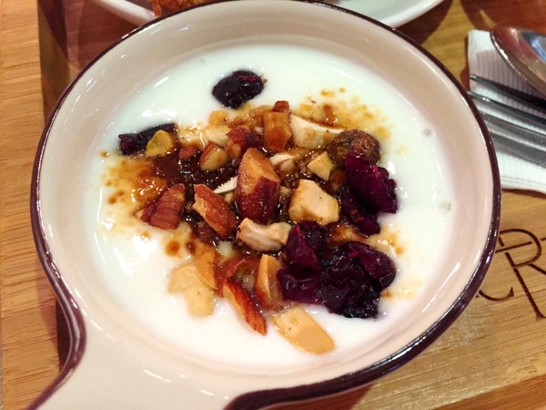 CREW CAFE：CREW CAFE