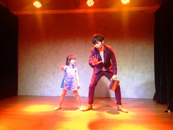 CREW CAFE：CREW CAFE