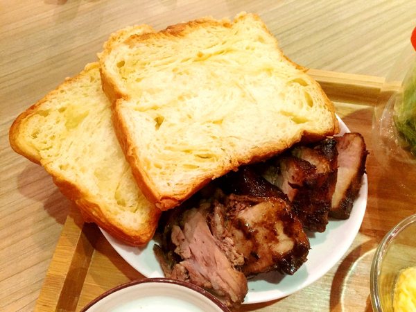 CREW CAFE：CREW CAFE