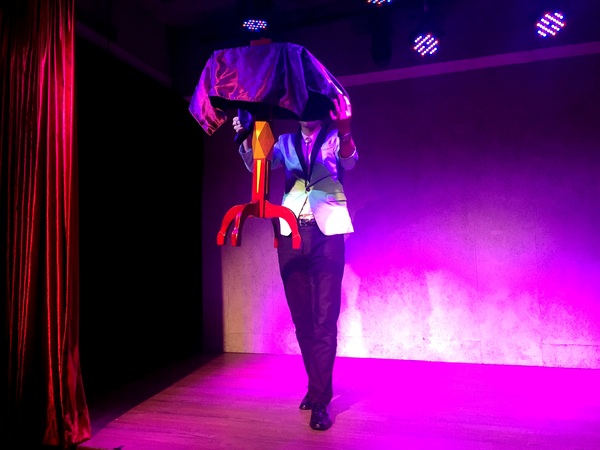 CREW CAFE：CREW CAFE