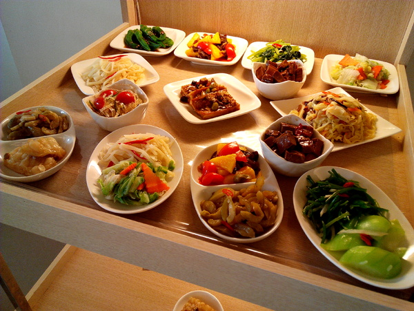 菩提澄緣蔬食:【臺南Ω麻豆區】菩提澄緣蔬食。有著動人故事的蔬食餐坊