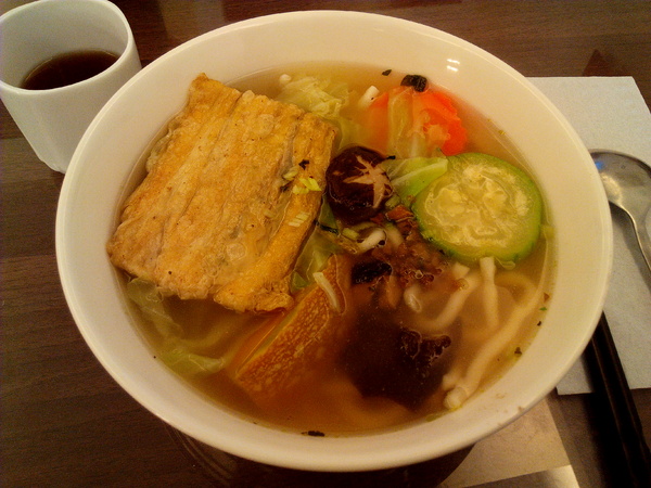 菩提澄緣蔬食:【臺南Ω麻豆區】菩提澄緣蔬食。有著動人故事的蔬食餐坊