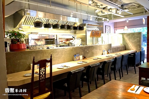 香聚餐酒館：【東區餐酒館 推薦】新舊交錯, 中西合璧, 好酒美食相聚好所在！  ✿✿ 香聚餐酒館 The Dainties Bistro ✿✿（完整菜單）