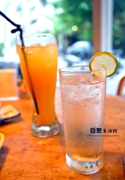 香聚餐酒館：【東區餐酒館 推薦】新舊交錯, 中西合璧, 好酒美食相聚好所在！  ✿✿ 香聚餐酒館 The Dainties Bistro ✿✿（完整菜單）