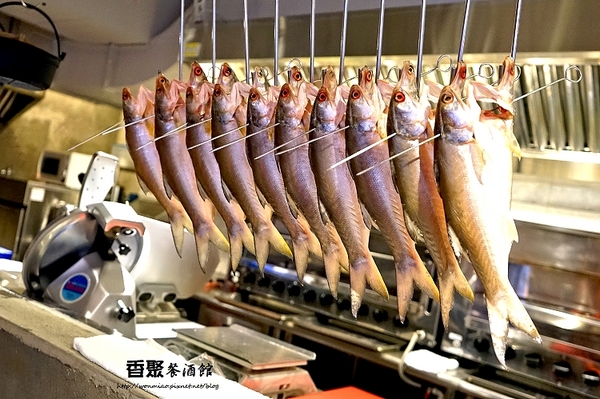 香聚餐酒館：【東區餐酒館 推薦】新舊交錯, 中西合璧, 好酒美食相聚好所在！  ✿✿ 香聚餐酒館 The Dainties Bistro ✿✿（完整菜單）