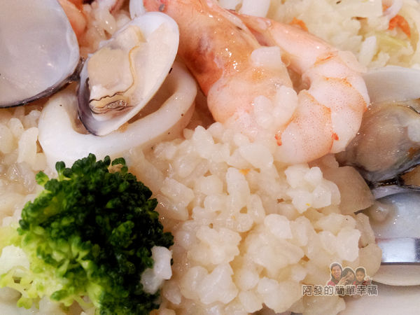 福旺亭27-澎湃海鮮燉飯-特寫