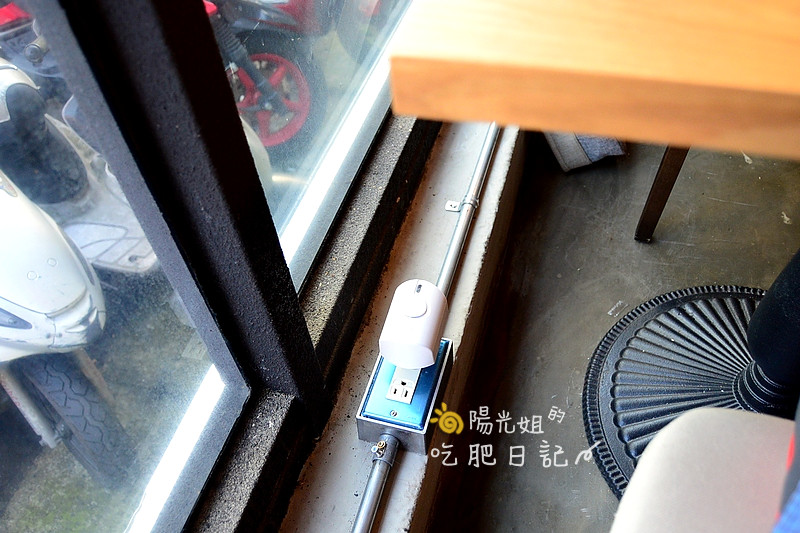 Lucky5LightCafe24.JPG - Lucky5 Light Cafe