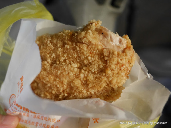 這一間:【食記】台中這一間炸物, 啤酒, 創意調酒@西屯逢甲夜市&文華道會館 : 酥脆爽口,齒縫留香,juicy不油膩, 香酥炸雞排第一選擇!