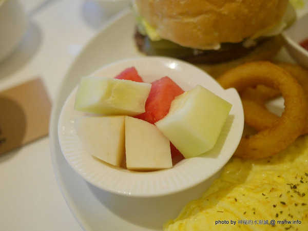 伯達行旅:【住宿】台中Boda Hotel 伯達行旅精品旅館-質變607@西屯逢甲大學夜市&中港交流道 : 天韻集團新品牌, 讓你「做一個好夢」
