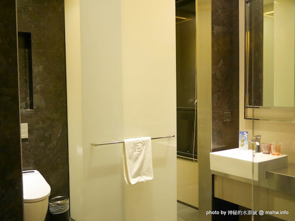 伯達行旅:【住宿】台中Boda Hotel 伯達行旅精品旅館-質變607@西屯逢甲大學夜市&中港交流道 : 天韻集團新品牌, 讓你「做一個好夢」