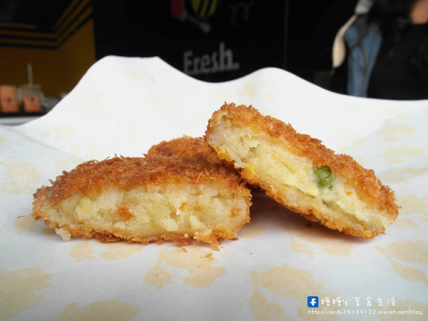 弗列斯 Fresh House(台中公益店):〖台中│美食〗弗列斯 Fresh House(台中公益店) ❤ 碳烤牛奶吐司,外酥內軟,香氣十足,夾入鹹食或甜食都好好味!!還有超厚切月亮蝦糖糖很也推唷~