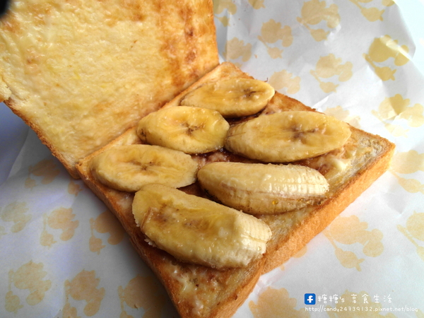 弗列斯 Fresh House(台中公益店):〖台中│美食〗弗列斯 Fresh House(台中公益店) ❤ 碳烤牛奶吐司,外酥內軟,香氣十足,夾入鹹食或甜食都好好味!!還有超厚切月亮蝦糖糖很也推唷~