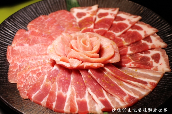 原燒優質原味燒肉(台北京華城店)：台北美食『原燒優質原味燒肉-台北京華城店』燒烤/捷運南京三民站