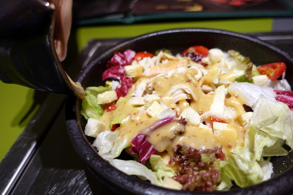 原燒優質原味燒肉(台北京華城店):(胖樺食記) 燈光美氣氛佳「原燒優質原味燒肉-台北京華城店」,安格斯黑牛套餐新上市 /單點式/商業午餐