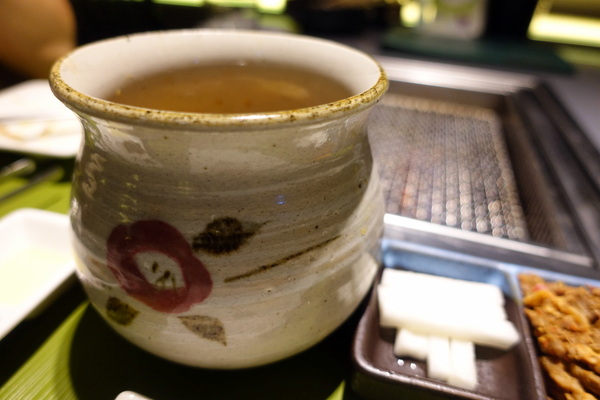 原燒優質原味燒肉(台北京華城店):(胖樺食記) 燈光美氣氛佳「原燒優質原味燒肉-台北京華城店」,安格斯黑牛套餐新上市 /單點式/商業午餐