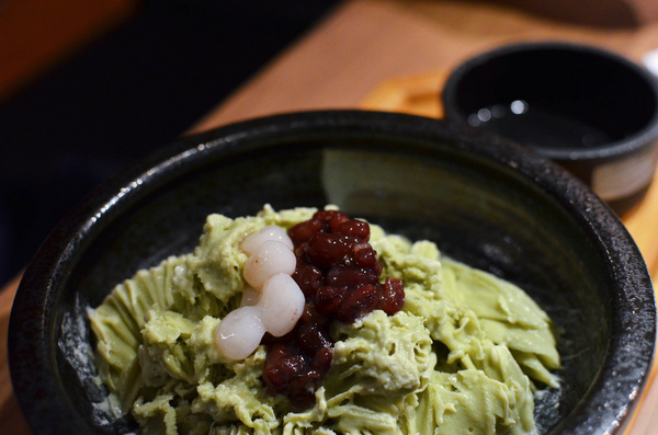 青森鍋物:『台中||西區』獨樹一格的日式焦香湯頭-青森鍋物AOMORI NABEMONO。愛評體驗團。