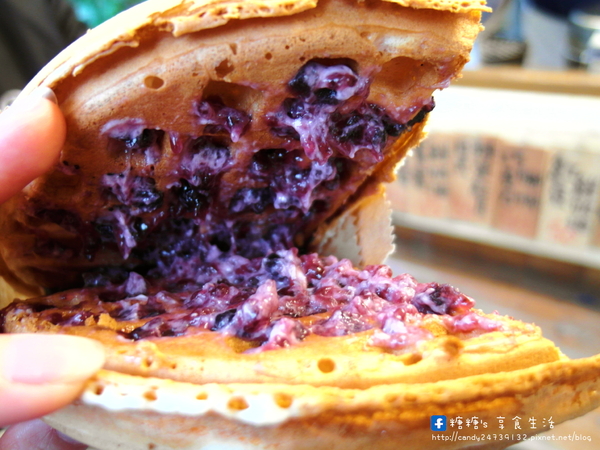 鬆餅小姐:〖台中│美食〗鬆餅小姐 ❤ 大推好吃又平價的鬆餅!!外皮香脆厚實,內餡更是用料實在,美味與CP值大大大大破表!!!